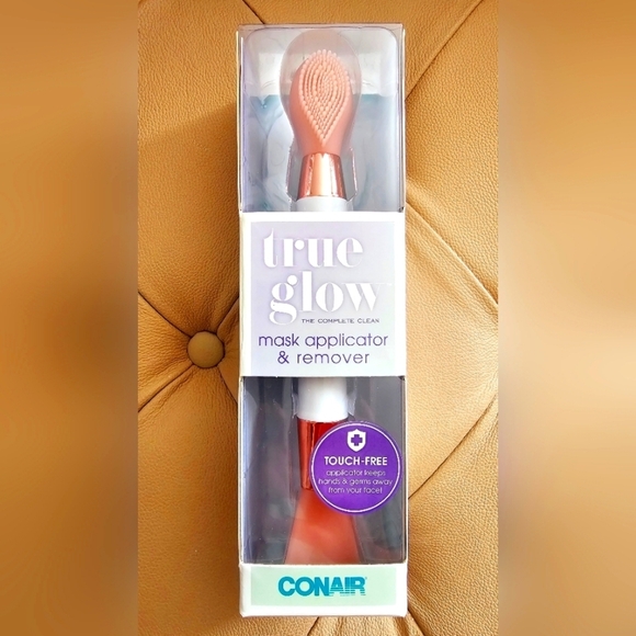 Conair Other - Conair Mask Applicator Remover True Glow Brush